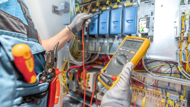 Best Emergency Electrical Repair  in Florida, NY